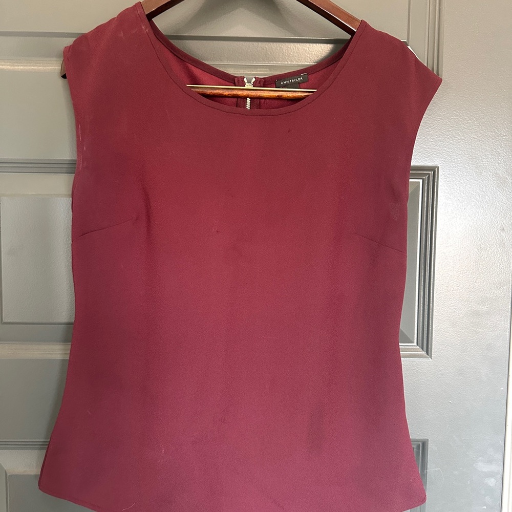 Ann Taylor red blouse size 8